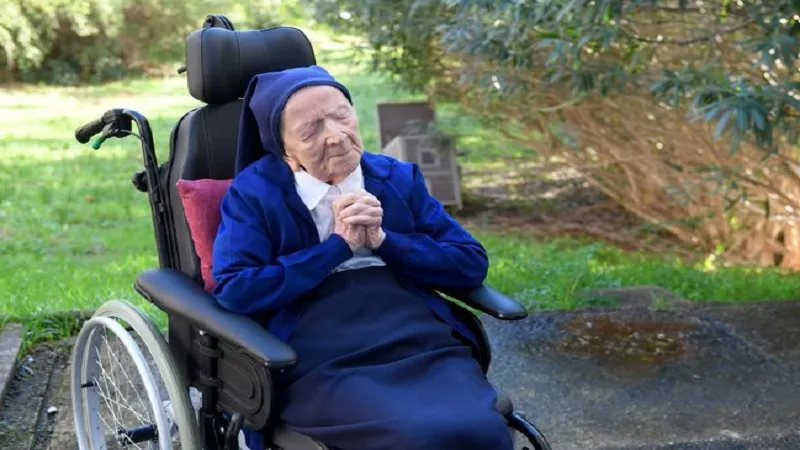 World Oldest Person: दुनिया की सबसे बुजुर्ग महिला का निधन, 118 साल की उम्र में ली अंतिम सांस