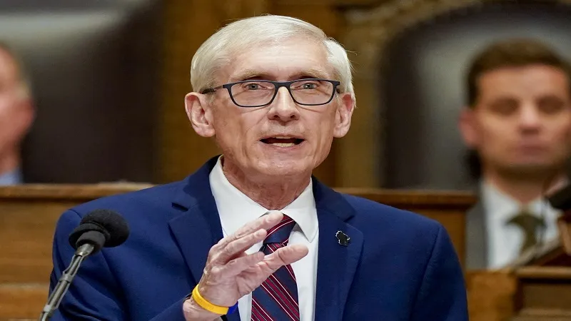 इलेक्ट्रॉनिक उपकरणों में टिकटॉक पर लगाएगा प्रतिबंध: Wisconsin Governor Tony Evers