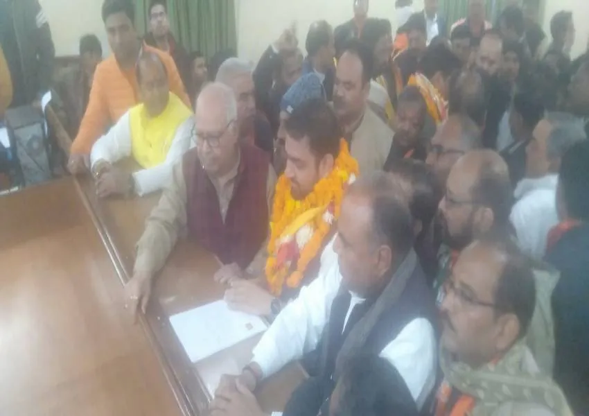 UP MLC Election: भाजपा प्रत्याशियों ने भरा पर्चा,  Deputy CM ब्रजेश पाठक मंत्री सचान भी रहे साथ, किया शक्ति प्रदर्शन