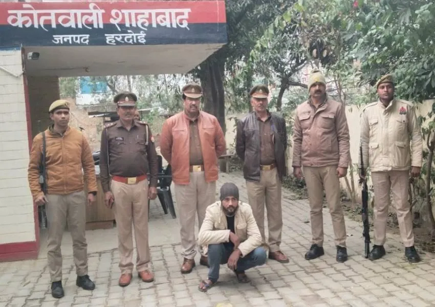 हरदोई: ग्राहक सेवा केन्द्र के संचालक को तमंचा दिखा कर  लूटने वाला आरोपी गिरफ्तार