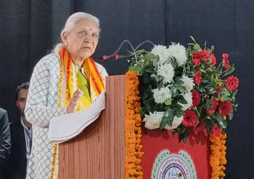 अन्न का उत्पादन करने वाला किसान देश की रीढ़: आनंदी बेन