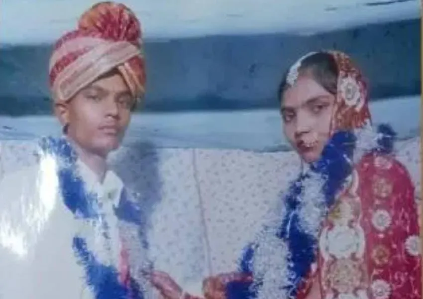  Suicide in Banda : पहले पत्नी ने की खुदकुशी, फिर पति ने उठाया ये खौफनाक कदम, तीन मासूम बच्चे हुए अनाथ