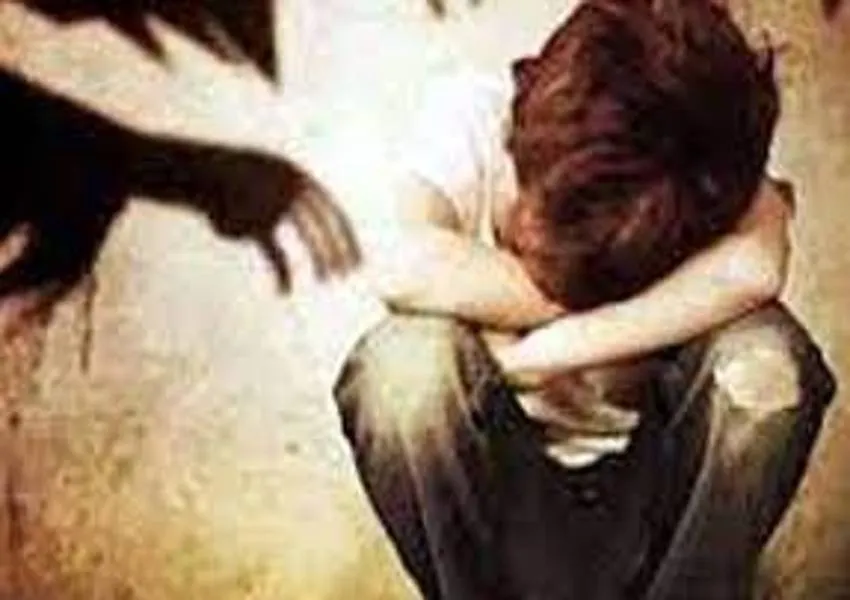 पति करता है मासूम बेटे के साथ दुराचार, पत्नी ने लगाया आरोप, केस दर्ज