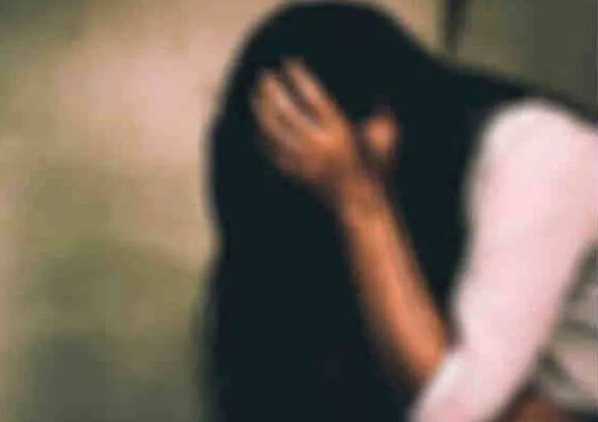 Basti News: छात्रा का अपहरण कर युवक ने किया रेप, बेहोशी की हालत में घर के सामने फेंका