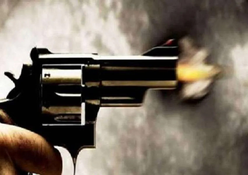 लखनऊ: दबंगों ने कार वाशिंग सेंटर के मालिक पर तो झोंका फायर, युवक के चेहरे को छूते हुए निकली गोली 