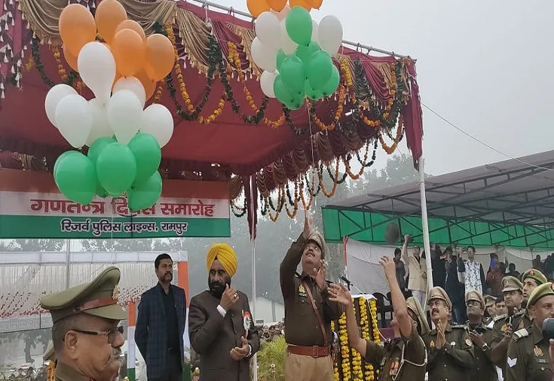 रामपुर में धूमधाम से मनाया गया 74वां गणतंत्र दिवस, बच्चों ने सांस्कृतिक कार्यक्रम प्रस्तुत कर बांधा समां