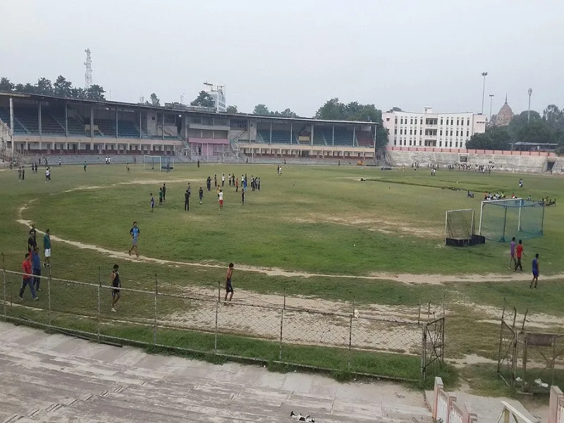 शानदार शॉट....बेहतरीन गोल...की आवाज अब नहीं गूंजेंगी इस मैदान पर
