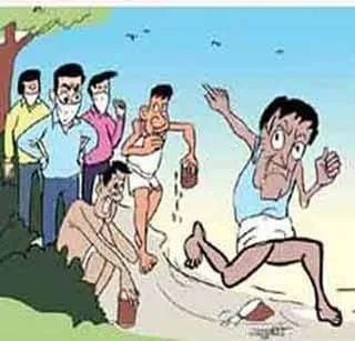 गरमपानी: क्वारब क्षेत्र से जीवनदायिनी कोसी को संक्रमित कर रहे श्रमिक