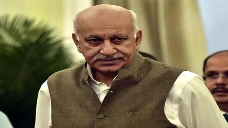 'यौद्धा' हसीना बनी बांग्लादेश में 'दूसरी क्रांति' की वाहक, M J Akbar ने की PM शेख हसीना ने की तारीफ