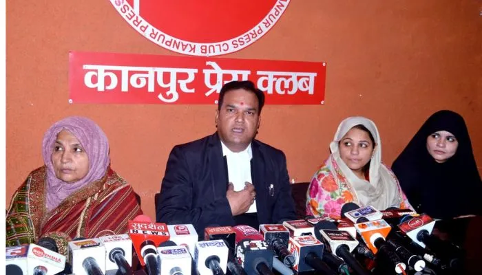 SP MLA Irfan Solanki की पत्नी नसीम ने प्रेस कांफ्रेंस कर कहा- अपराधियों ने झूठे मुकदमे लिखवाये