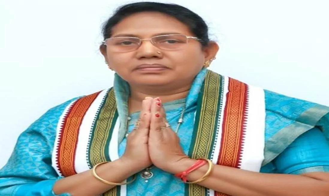छत्तीसगढ़: भानुप्रतापपुर से नवनिर्वाचित विधायक को दिलाई गई शपथ
