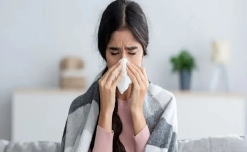 सर्दी और बहती नाक से हैं परेशान, अपनाएं ये घरेलू उपाय, जल्द मिलेगी राहत