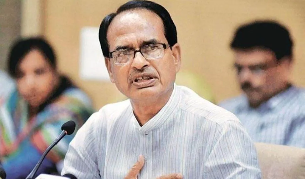 प्रदर्शन के दौरान मेरे और मेरे परिवार के लिए अभद्र भाषा के इस्तेमाल से व्यथित हूं: CM Shivraj
