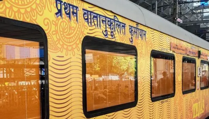 Kanpur Dehat: इंजन में तकनीकी खामी से सवा तीन घंटे खड़ी रही Tejas Express, अप लाइन पर रोकी गई गोमती एक्सप्रेस