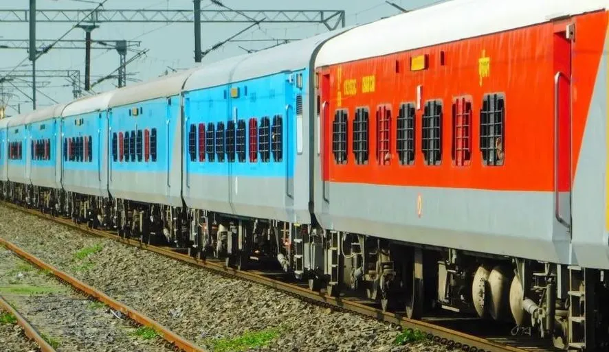 बरेली जंक्शन की सभी प्राथमिक ट्रेनों में लगेंगे एलएचबी रेक