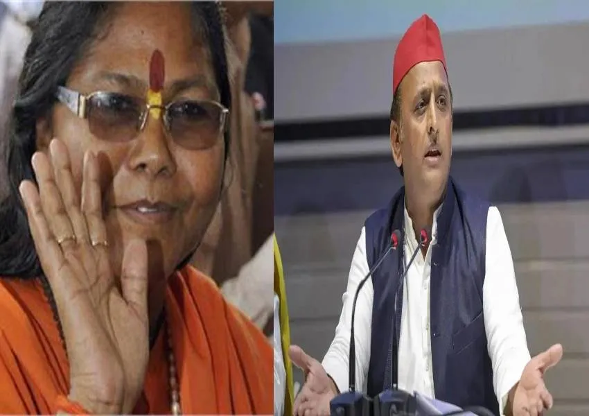 Ramcharitmanas Controversy: स्वामी प्रसाद पर भड़कीं केंद्रीय मंत्री, कहा- अखिलेश मांगें माफी