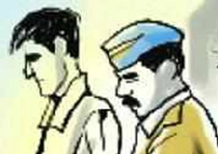 बलिया: गुजरात में सिलसिलेवार बम धमाकों की धमकी देने का एक आरोपी हिरासत में 