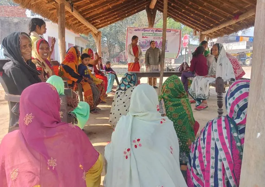 अयोध्या: 35 ग्रामीण महिलाओं ने सीखे ब्लॉक प्रिंटिंग के गुर 