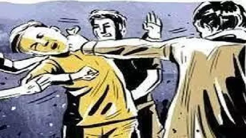 मुरादाबाद : जीजा व साले के बीच सरेराह मारपीट, पुलिस ने दर्ज किया क्रास केस