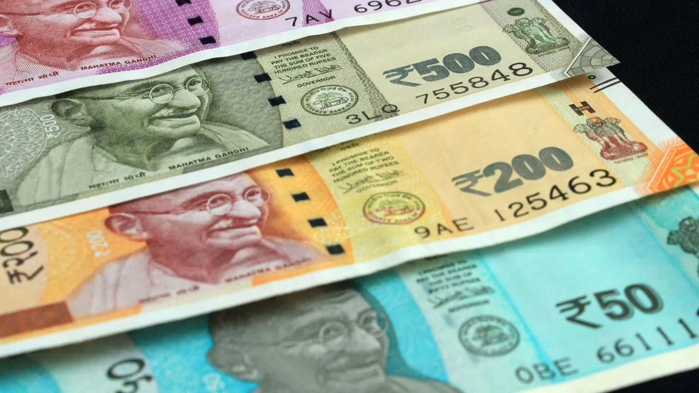 शक्तिफार्मः आवासीय को 30 और प्रतिष्ठानों को देना होगा 50 रुपया प्रतिमाह यूजर चार्ज 