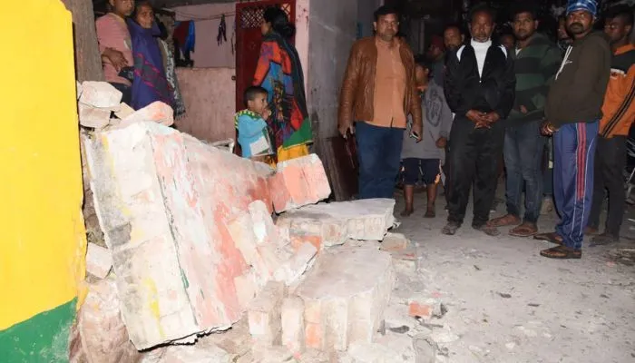 Wall Collapse (1)