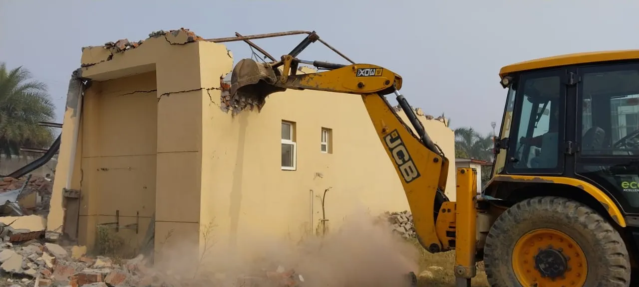 मेरठ: हाईकोर्ट में केस जीता एमडीए, सेल्स ऑफिस पर की ध्वस्तीकरण की कार्रवाई