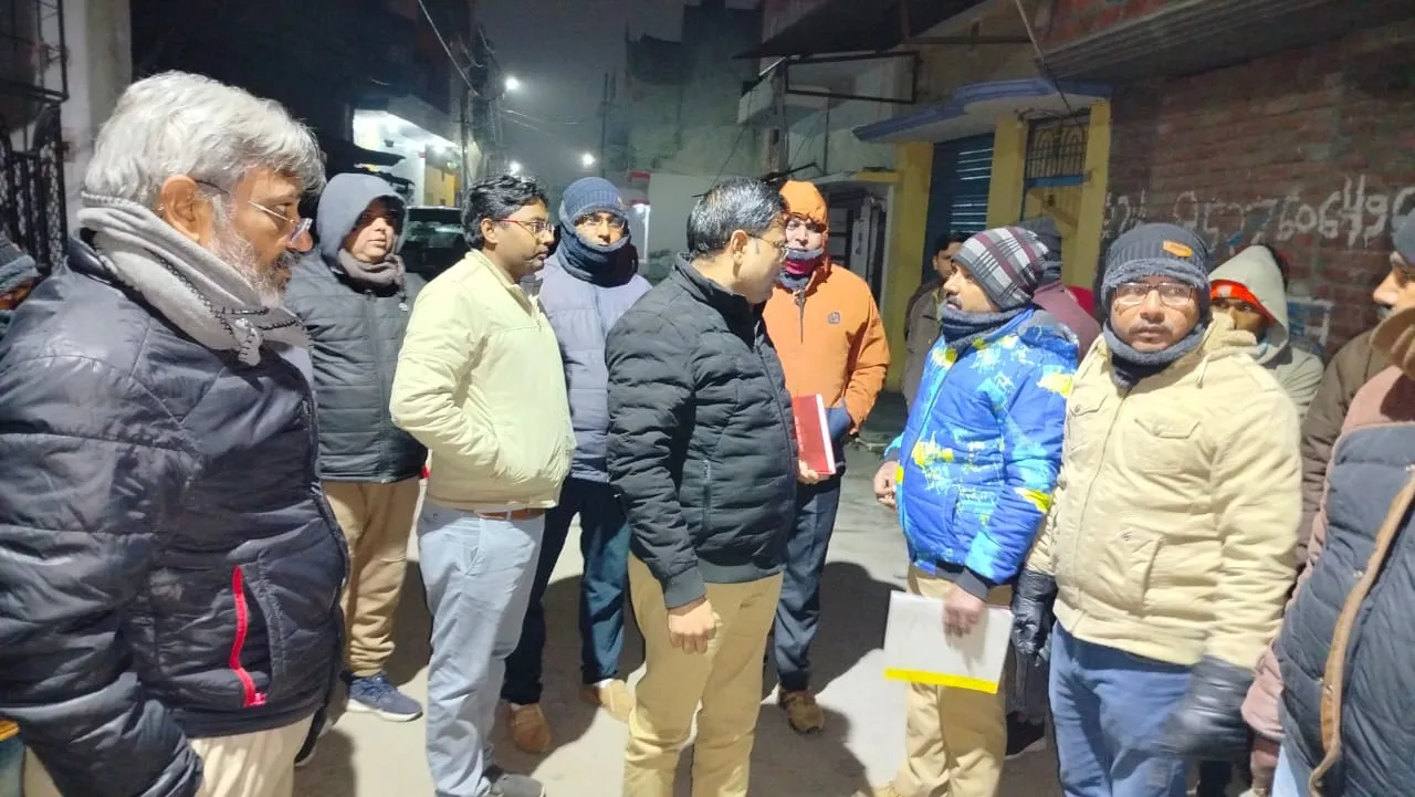 बरेली: बिल जमा नहीं होने पर बिजली विभाग सख्त, दिन में काटे 2230 कनेक्शन तो रात में जांच करने पहुंच गई टीम