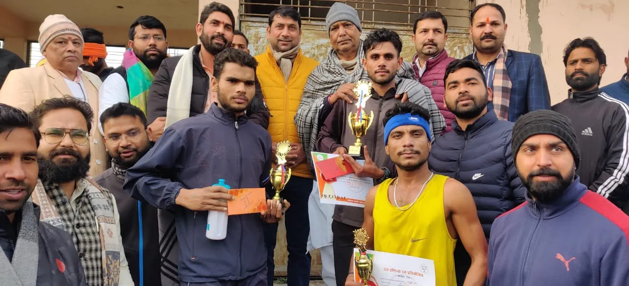 मेरठ: स्वामी विवेकानन्द की जयंती राष्ट्रीय युवा दिवस के रुप में मनाई, जमकर दौड़े धावक