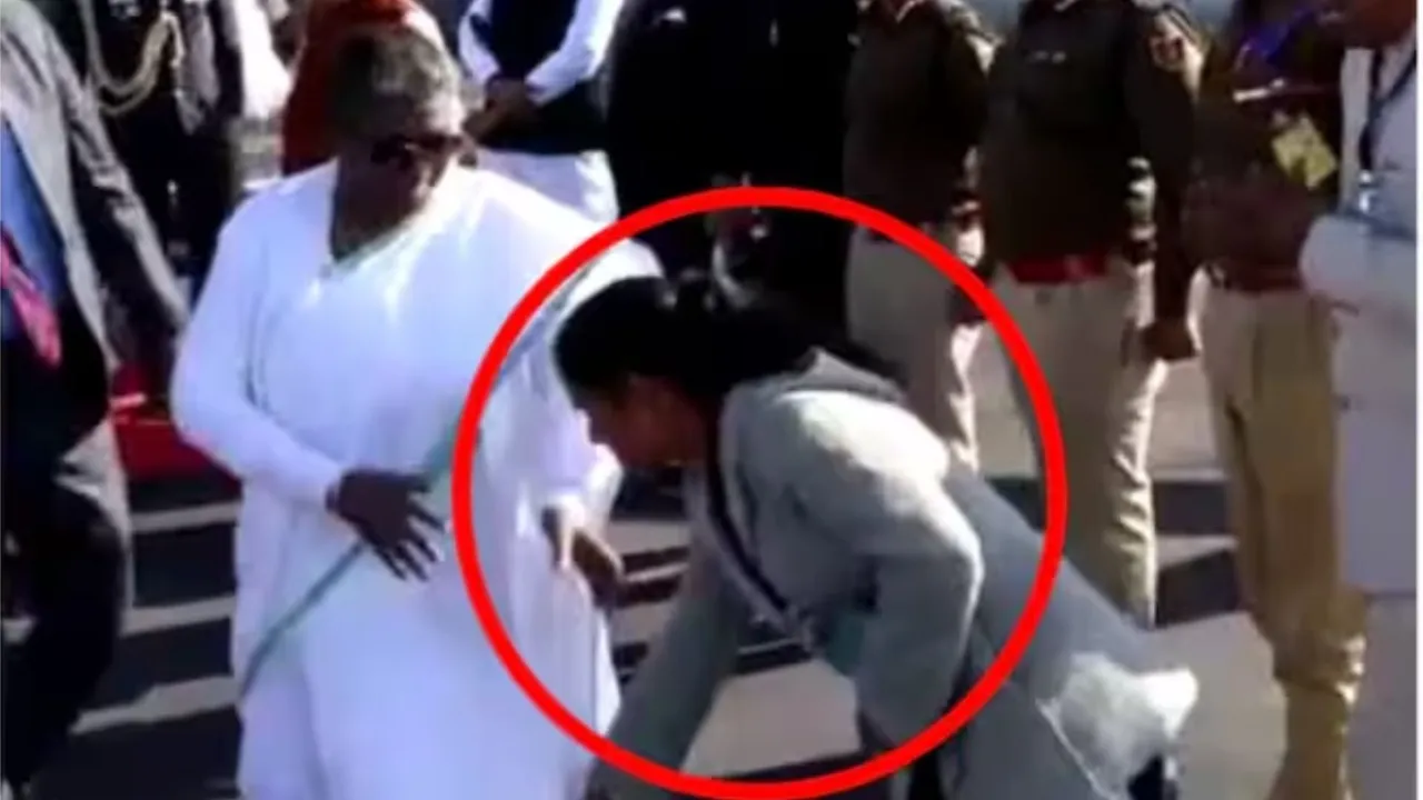 Video: राष्ट्रपति द्रौपदी मुर्मू के पैर छूने पर महिला इंजीनियर सस्पेंड