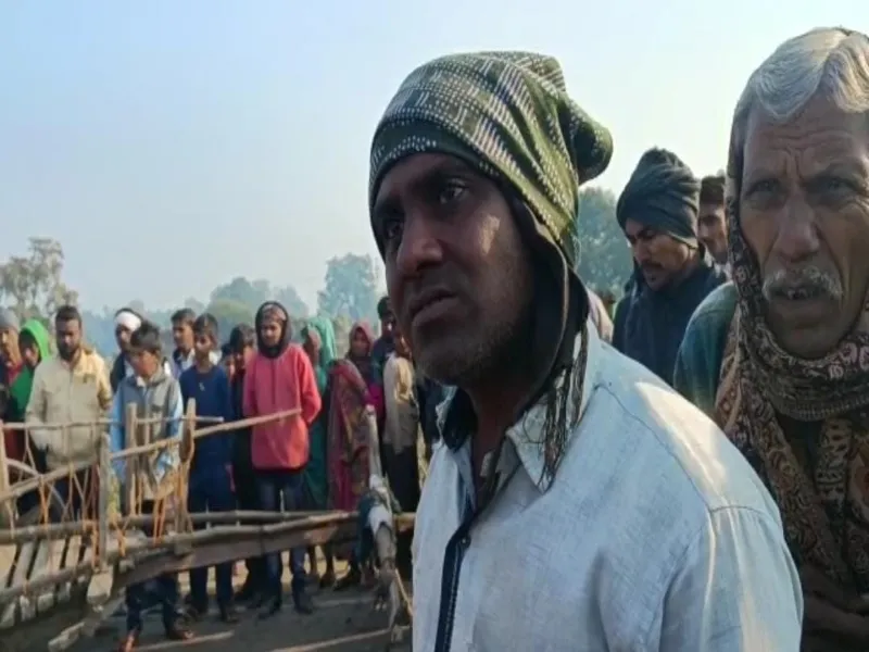 बांदा: तेज रफ्तार डंपर ने किसान को रौंदा 