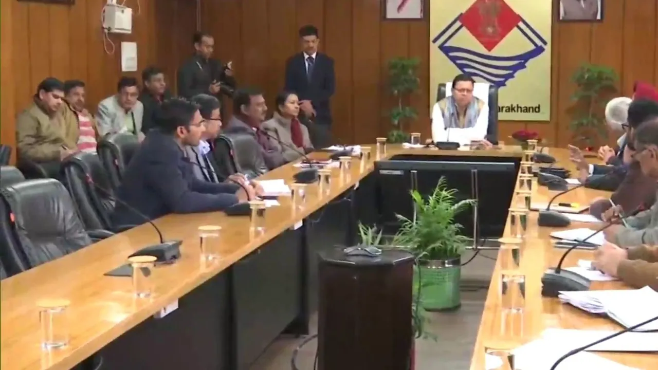 Joshimath Crisis: जोशीमठ में 65-70 फीसदी लोग सामान्य जीवन जी रहे- सीएम धामी 