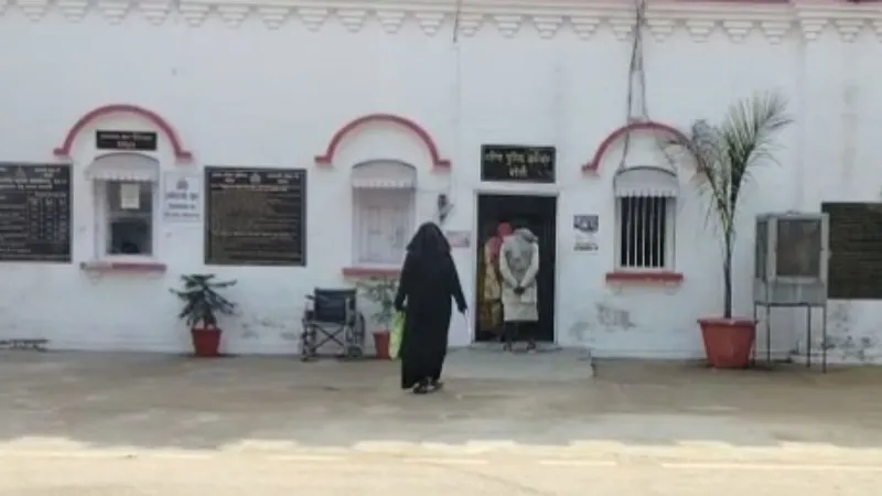 बरेली : तमंचे के बल पर दोस्त की पत्नी से दुष्कर्म, जहरीला पदार्थ पिलाकर हुआ फरार