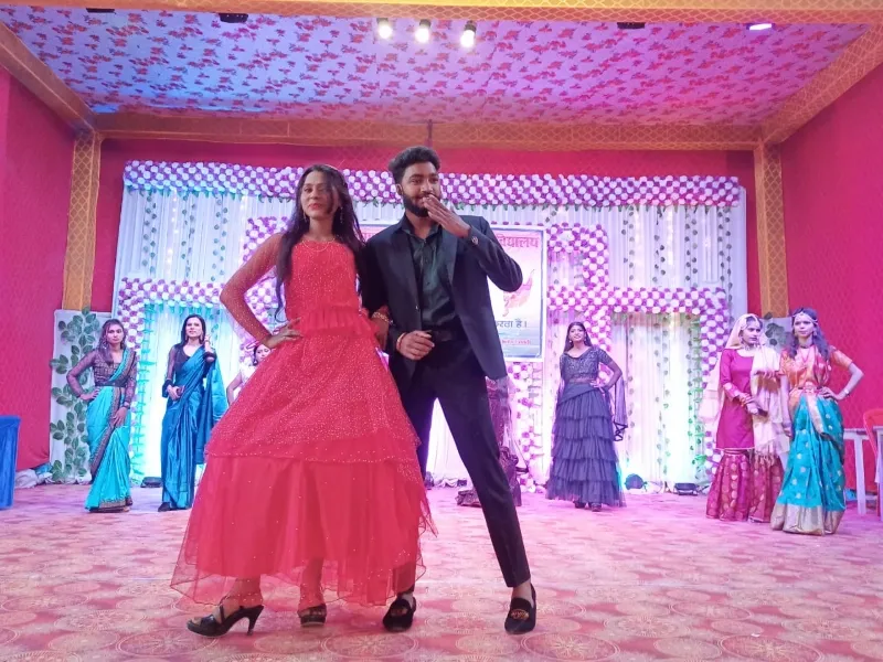 सुलतानपुर : रैम्प वॉक तथा फैन्सी ड्रेस प्रतियोगिता में विद्यार्थियों ने जलवे बिखेरे 