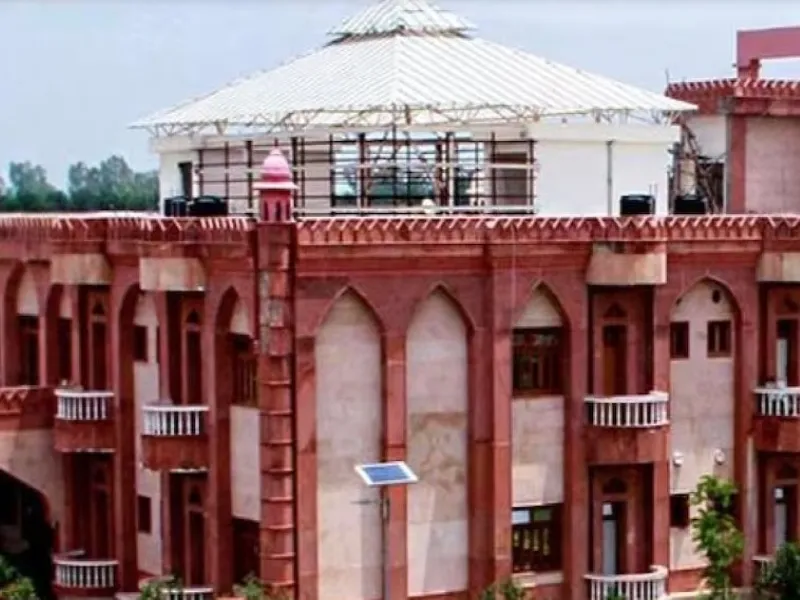 लखनऊ : नूर फातिमा को ख्वाजा मोईनुद्दीन चिश्ती सहित चार पदक