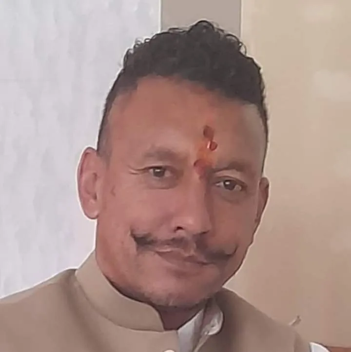 नैनीताल: पटवारी व लेखपाल का पर्चा लीक होने पर साधा निशाना 