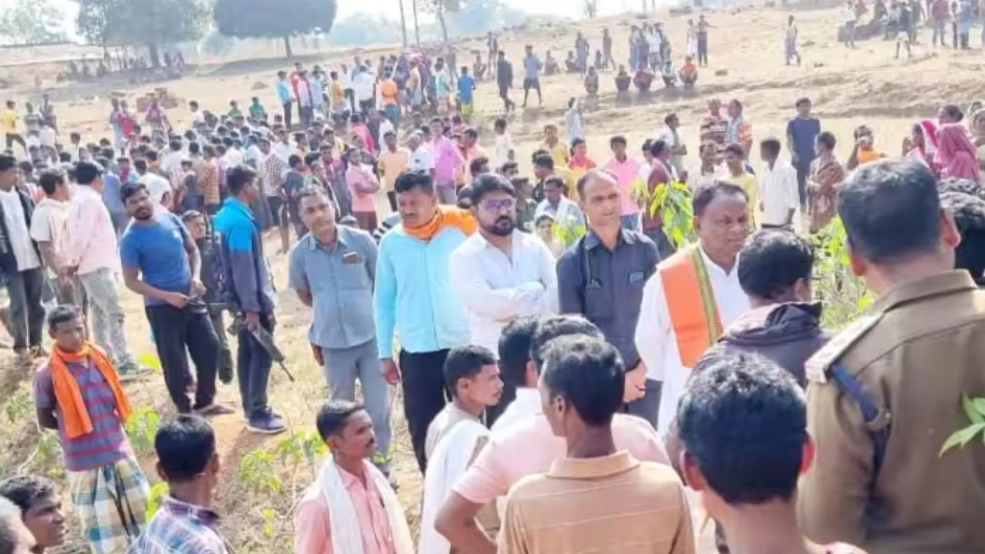 छत्तीसगढ़ : बस्तर में भाजपा नेता का शव बरामद, हत्या की आशंका 