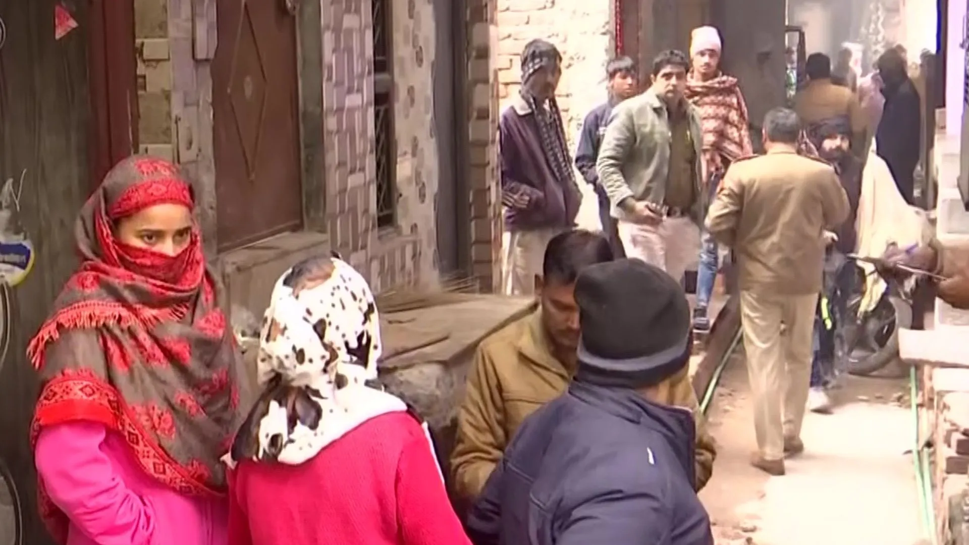 कार से घसीटकर मारी गई अंजलि के घर चोरी !, निधि पर अटकी शक की सुई