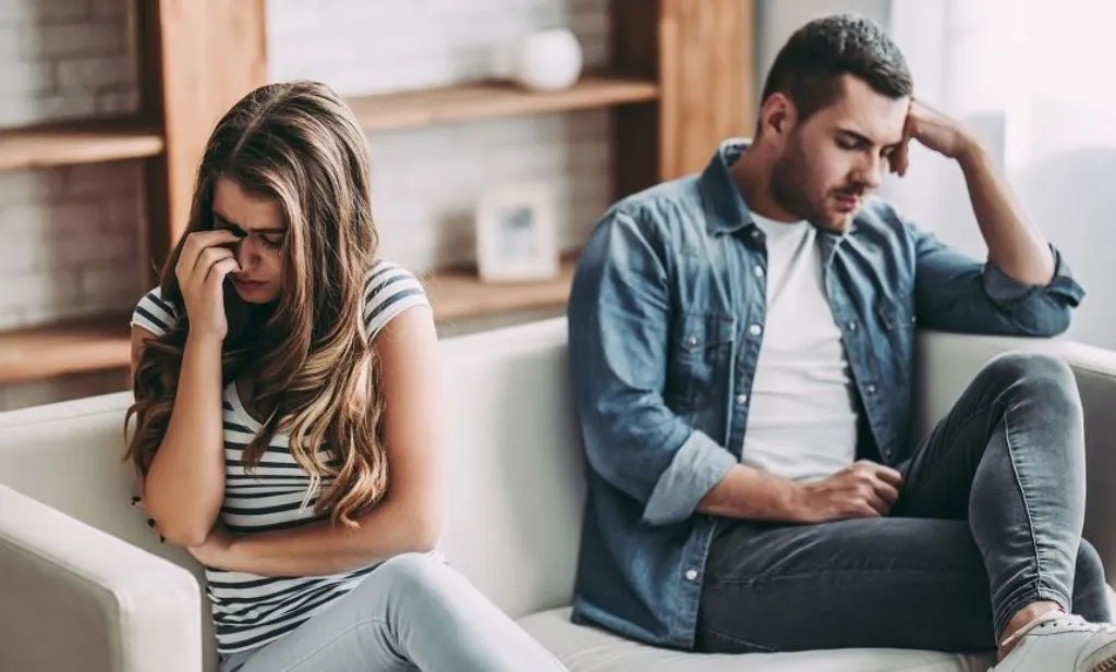 लड़कियों की ये बातें लड़कों को नहीं आती हैं पसंद, रिश्ता टूटने की बनती हैं वजह