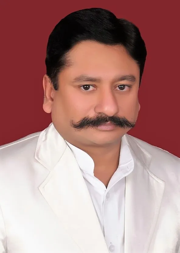दीपक अग्रवाल।