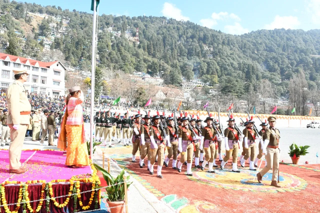 नैनीतालः गणतंत्र दिवस पर नैनीताल में भव्य रैतिक परेड