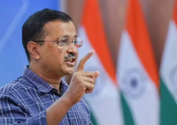 आपस में लड़ने की बजाय एक-दूसरे से सीखें तभी देश आगे बढ़ेगा: केजरीवाल 