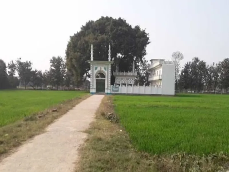 सरकारी फाइलों में अटकी है मस्जिद-ए-अयोध्या