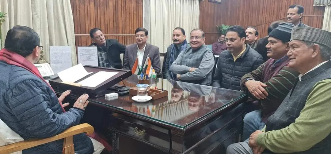 Uttarakhand: पूर्व CM हरीश रावत ने की CM धामी की तारीफ, बोले-  'प्रतिद्वंद्वियों सावधान हो जाओ', जाने क्यों  