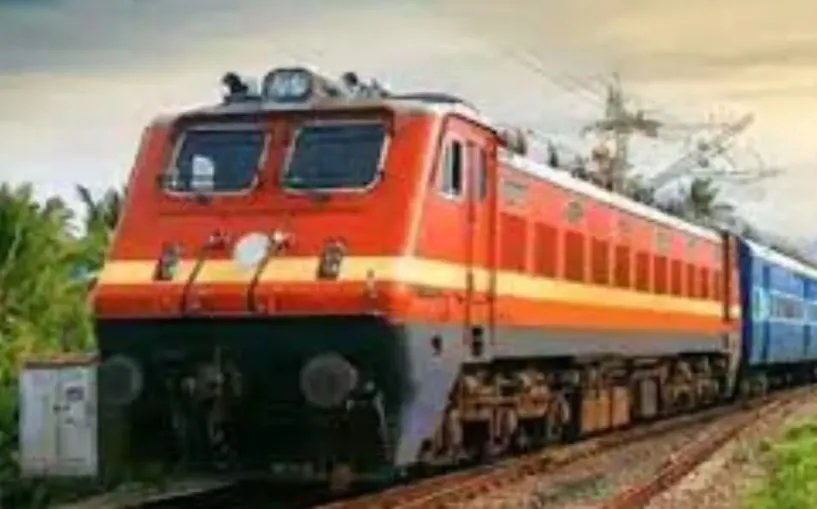 बरेली: सात दिन बाद होनी थी शादी, रेलवे कर्मचारी की ट्रेन से कटकर मौत