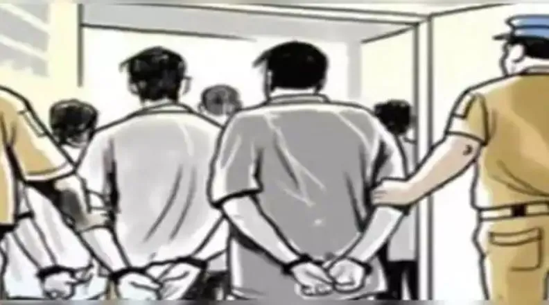 छत्तीसगढ़: नक्सलियों को हथियार पहुंचाने वाले तीन आरोपी गिरफ्तार