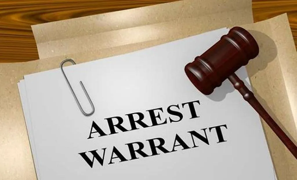 एनसीएसटी ने महाराष्ट्र में नासिक, अहमदनगर के डीएम, एसपी के खिलाफ गिरफ्तारी वारंट किया जारी 