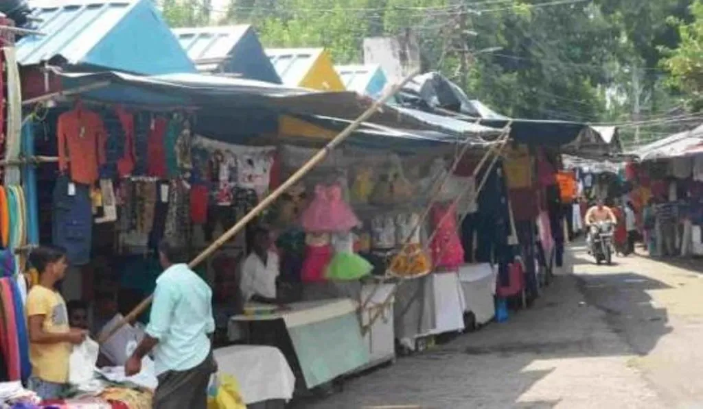 बरेली: नगर निगम को इंदिरा मार्केट से अतिक्रमण हटाने का आदेश