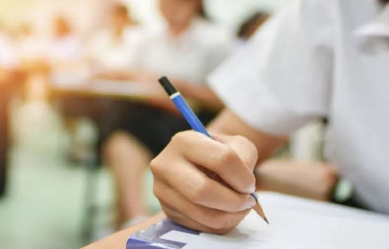 बरेली: दो चरणों में होंगी 10-12वीं की प्रायोगिक परीक्षाएं, जानें डिटेल्स