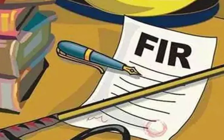 बरेली: स्वास्थ्य टीम की कृष्णा और रेनू अल्ट्रासाउंड सेंटर पर छापेमारी, अनियमितताएं मिलने पर रिपोर्ट दर्ज