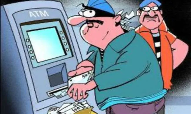 रुद्रपुर: एटीएम छीन 20948 रुपये निकालने के दो आरोपी दबोचे, एक फरार